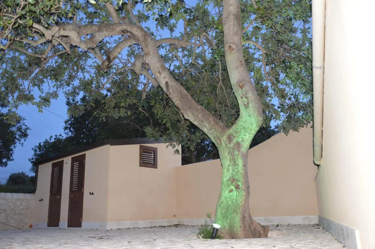 Il Carrubo Holiday House Scicli Campsite